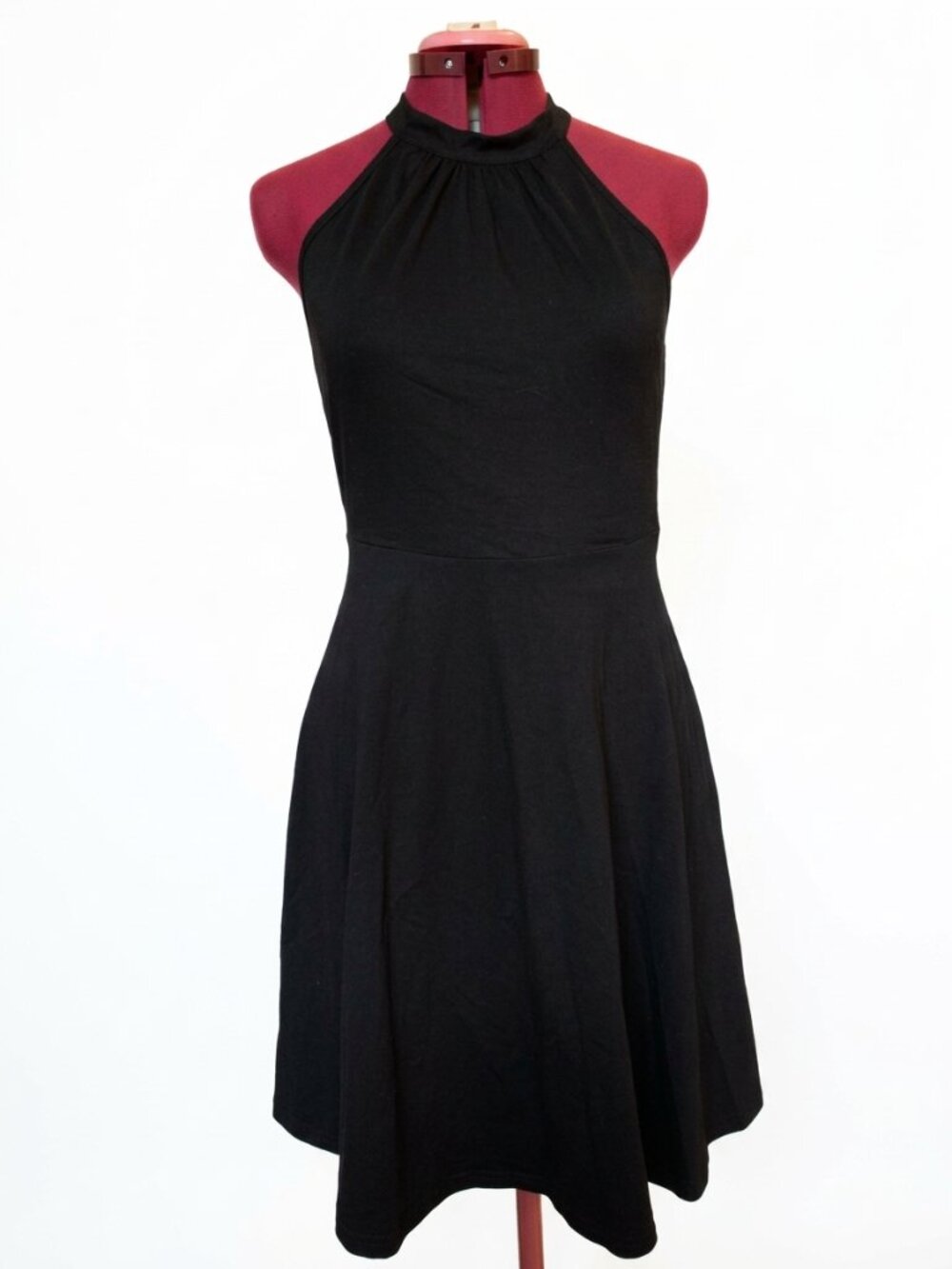 OUGES - LBD Black Halter Neck Tie Back Sun Dress Casual Party NWT - Small